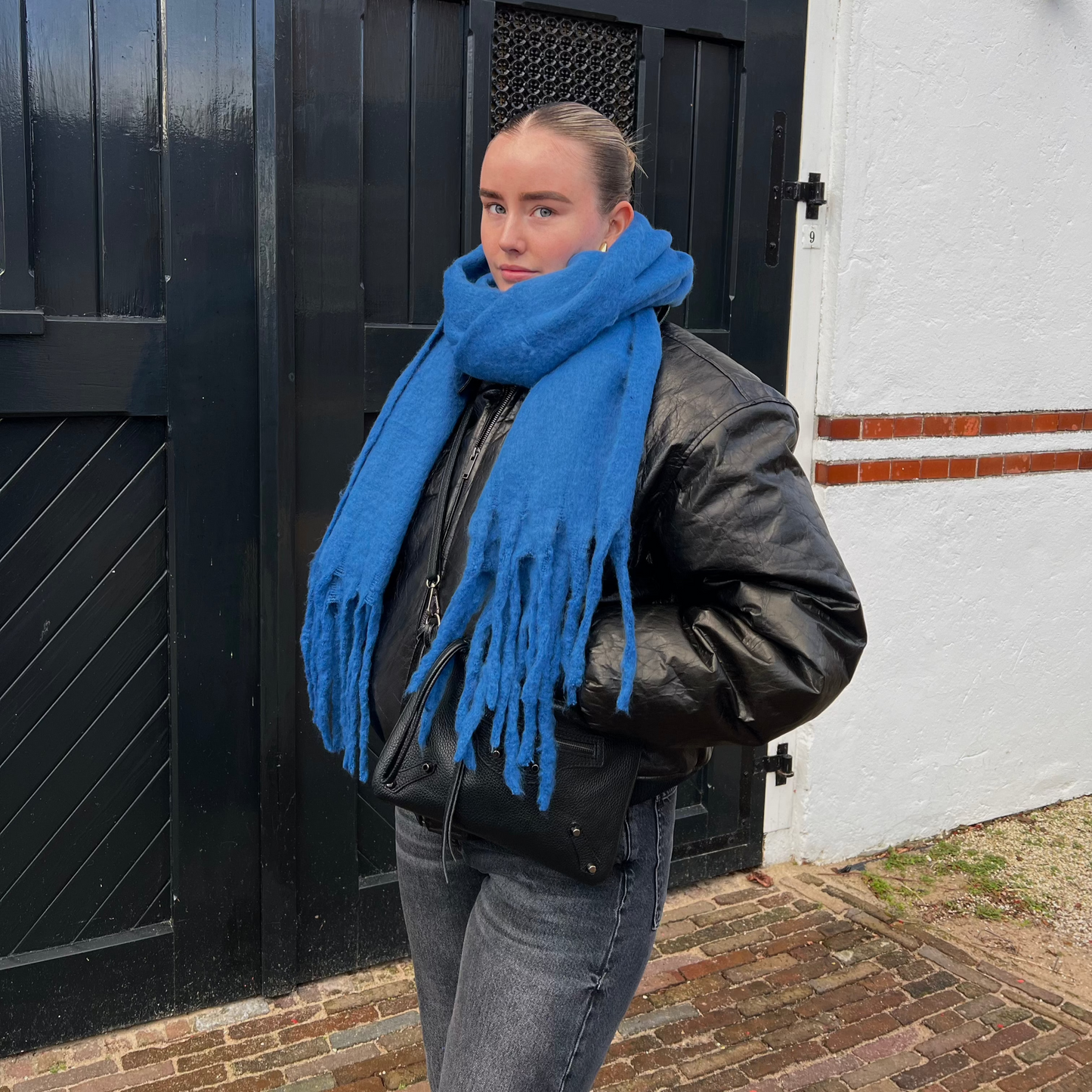 River Joann - Ultra-soft Scarf in Blue